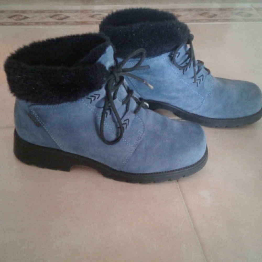 Sporto Nordic Blue Insulated Suede Faux Fur Boots